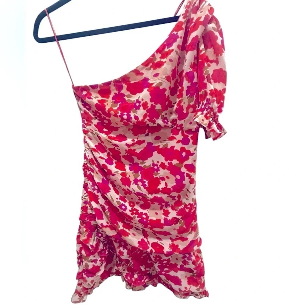 Floral One-Shoulder Dress size Large TCEC in excellent like-new condition